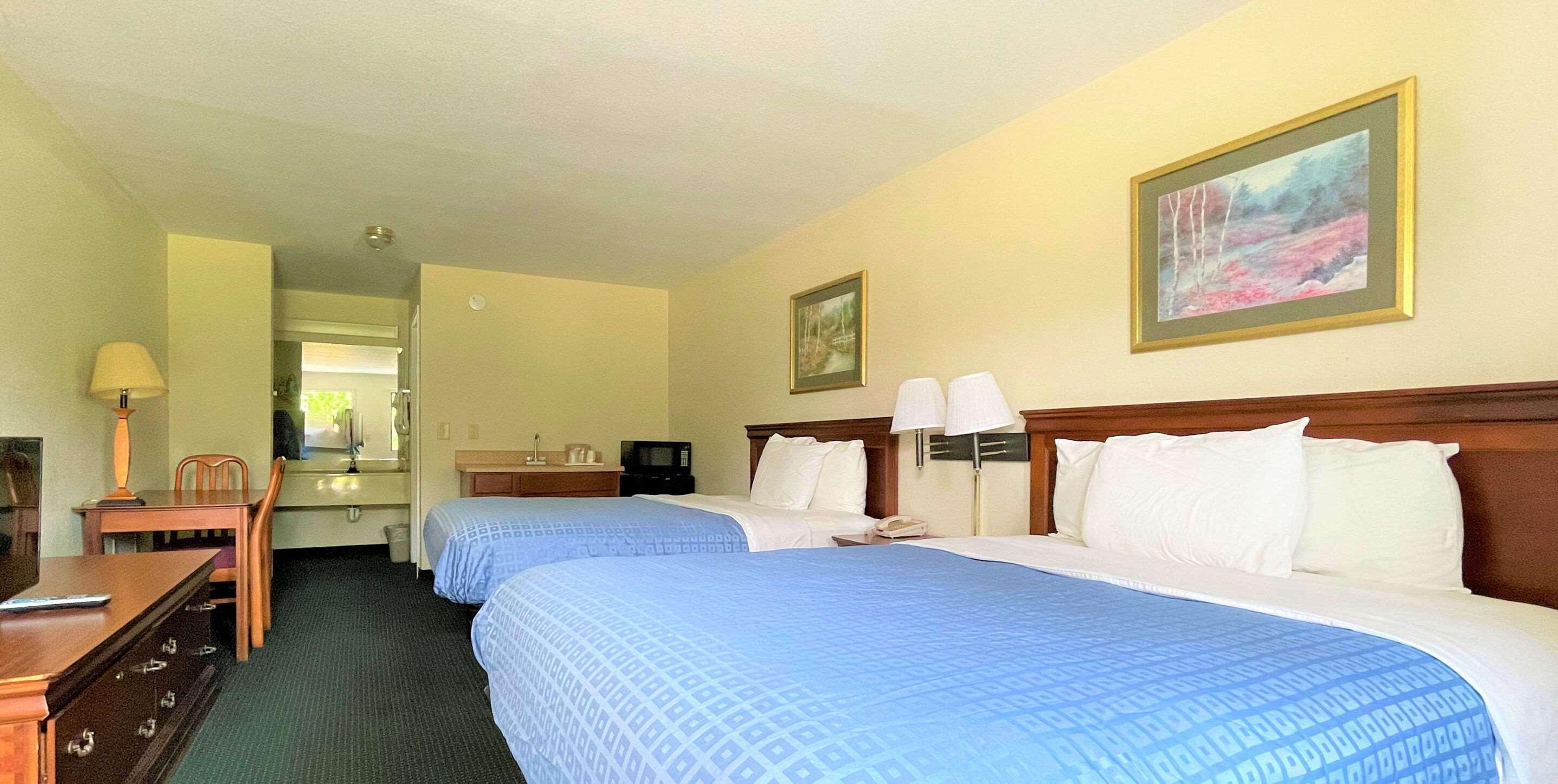 Days Inn Sandersville Exterior photo
